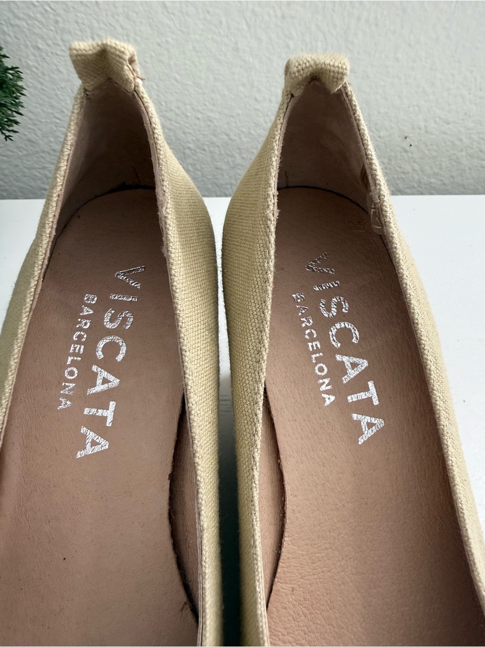 Viscata women size 7 Everyday Cream Espadrille Wedge — Women’s Slip-On Wedges - Picture 4 of 8